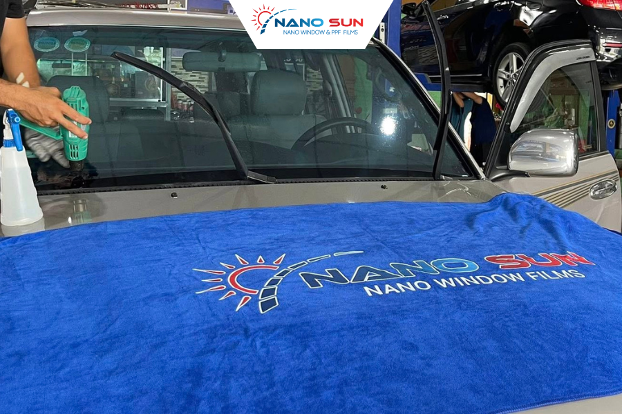 Phim cách nhiệt Nanosun bền bỉ và hiệu quả vượt trội hơn hẳn phim thông thường.