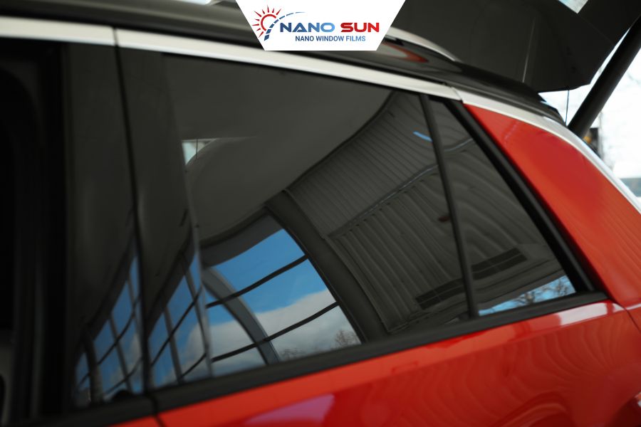 Phim cách nhiệt Nanosun giúp khoang lái mát mẻ, an toàn, riêng tư